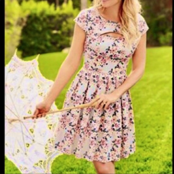 LC Lauren Conrad Floral Cutout Chest Flare Dress - Picture 8 of 8